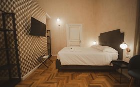 Librai Suite